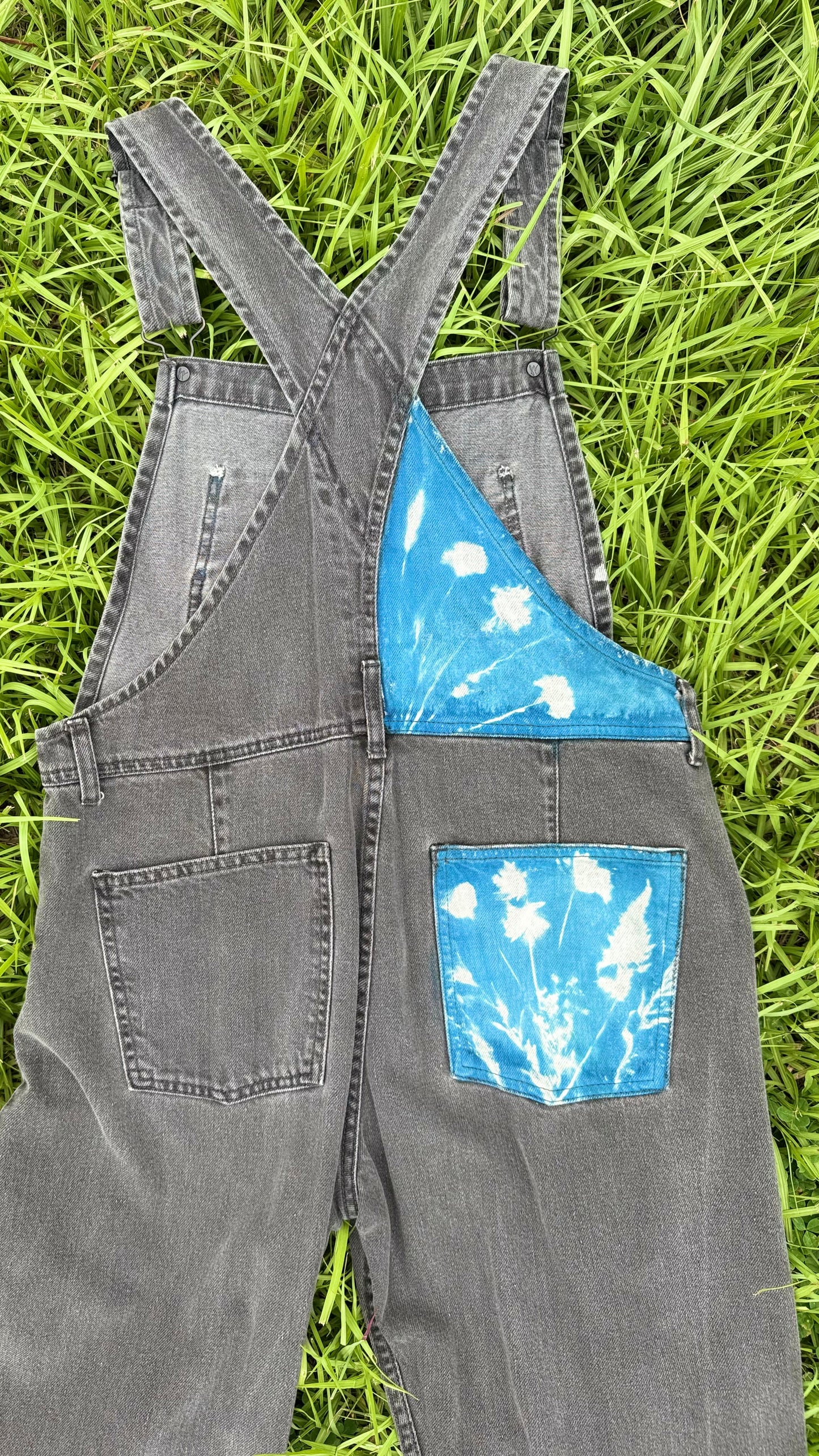 Free People Black Overalls • 34x28