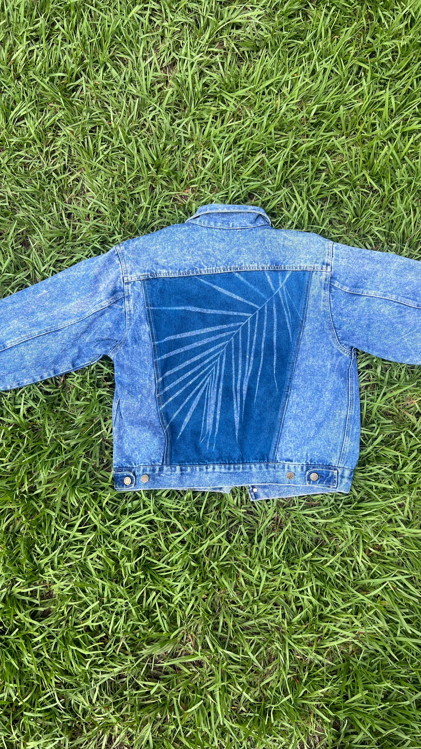 Expressions Jean Jacket • Medium
