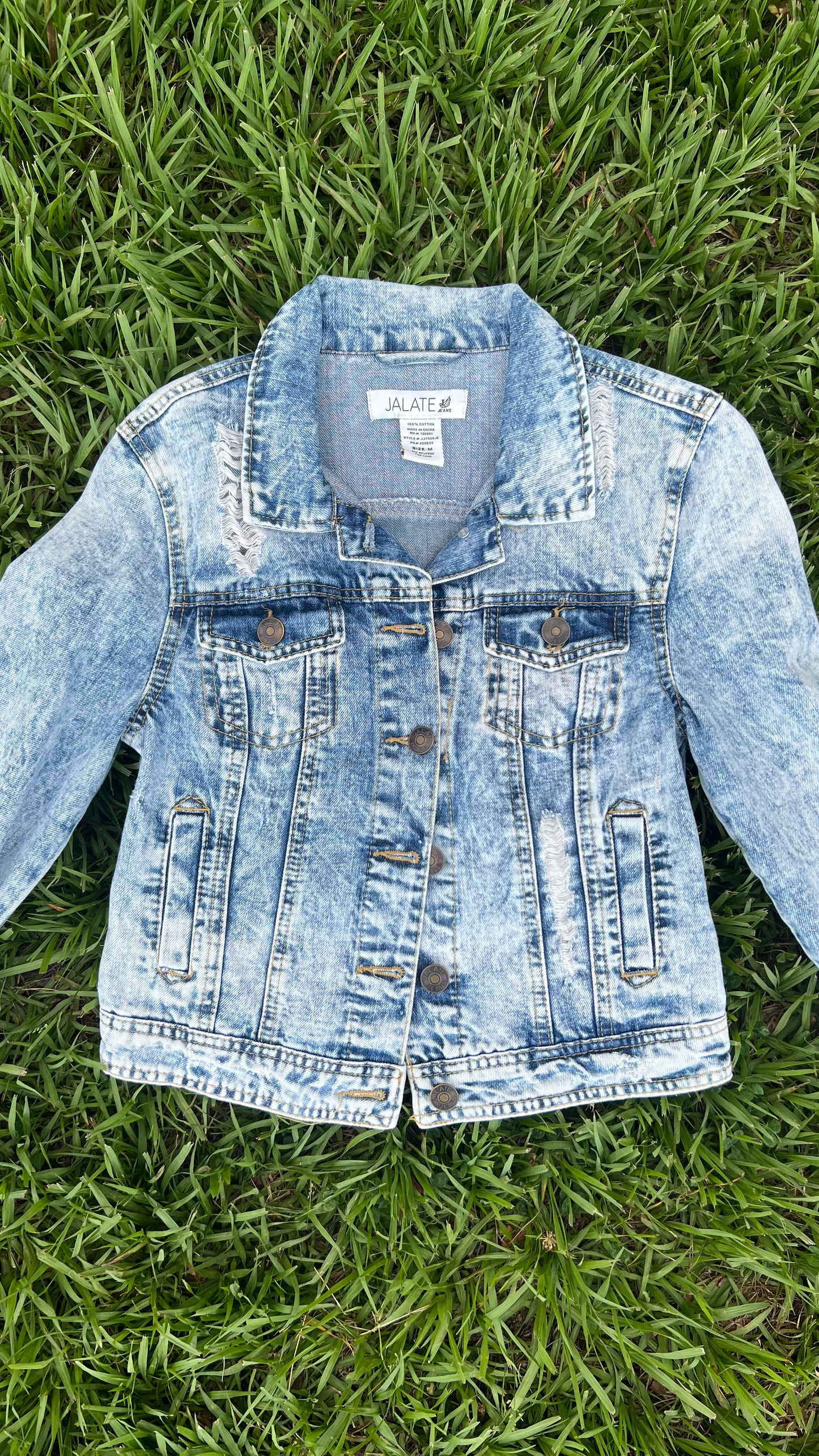 Jalate Jacket • Medium