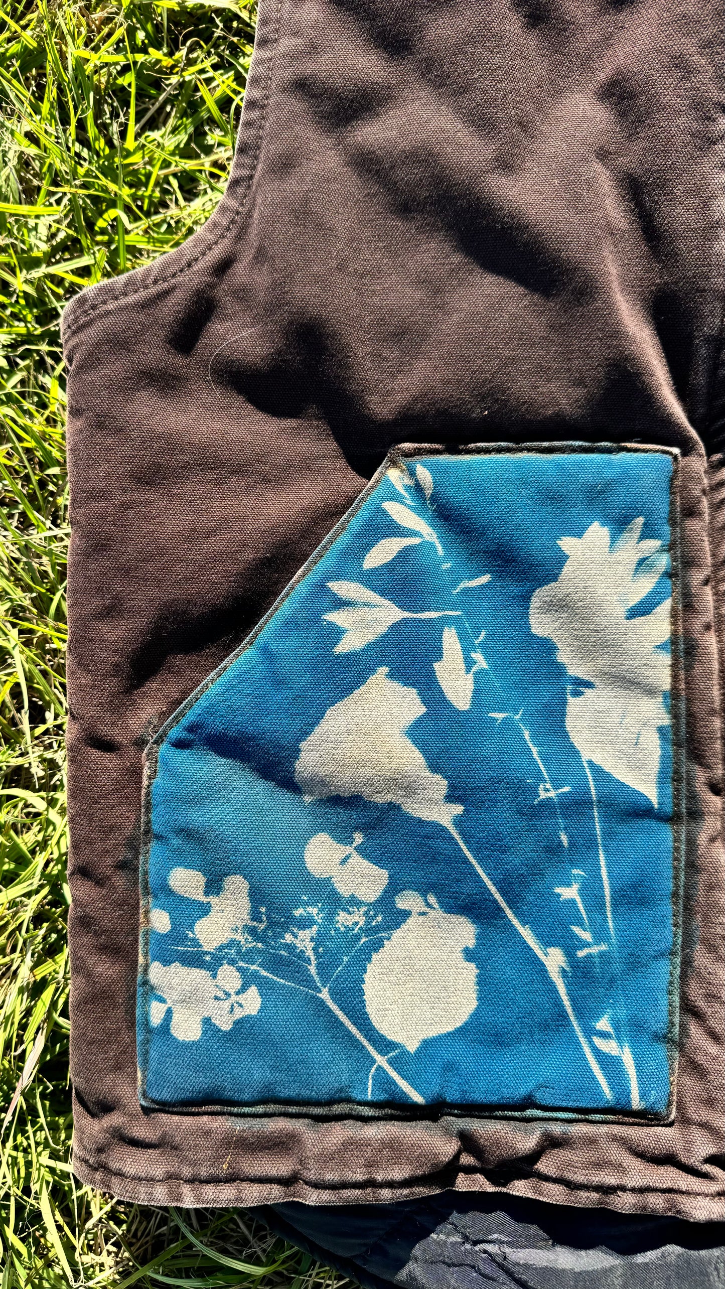 Brown Carhartt Vest • Medium