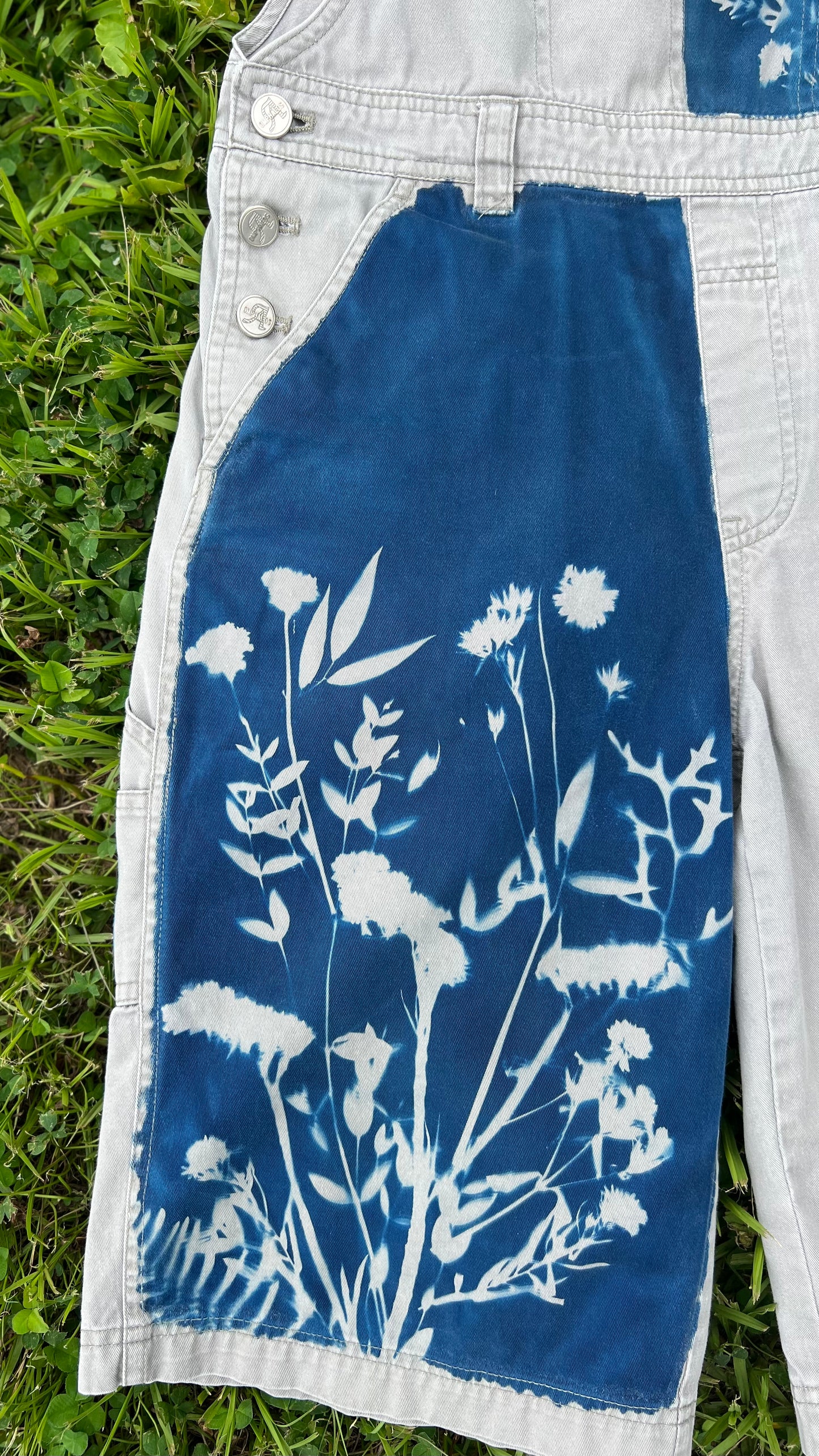 Omphalos Basic Short Overalls • 30