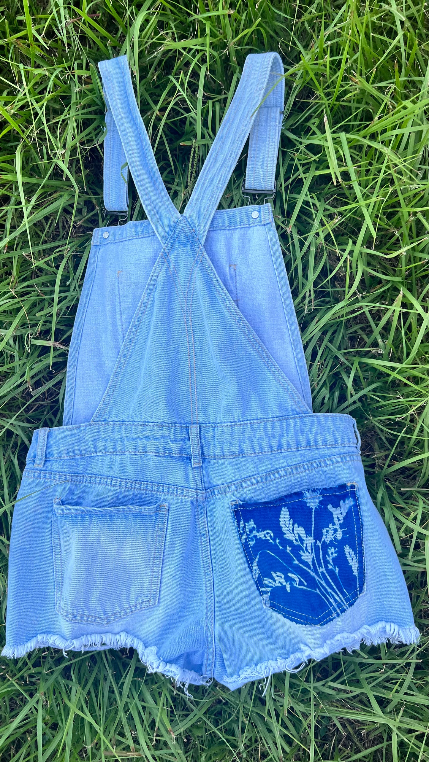 Bongo Overall Shorts • 33