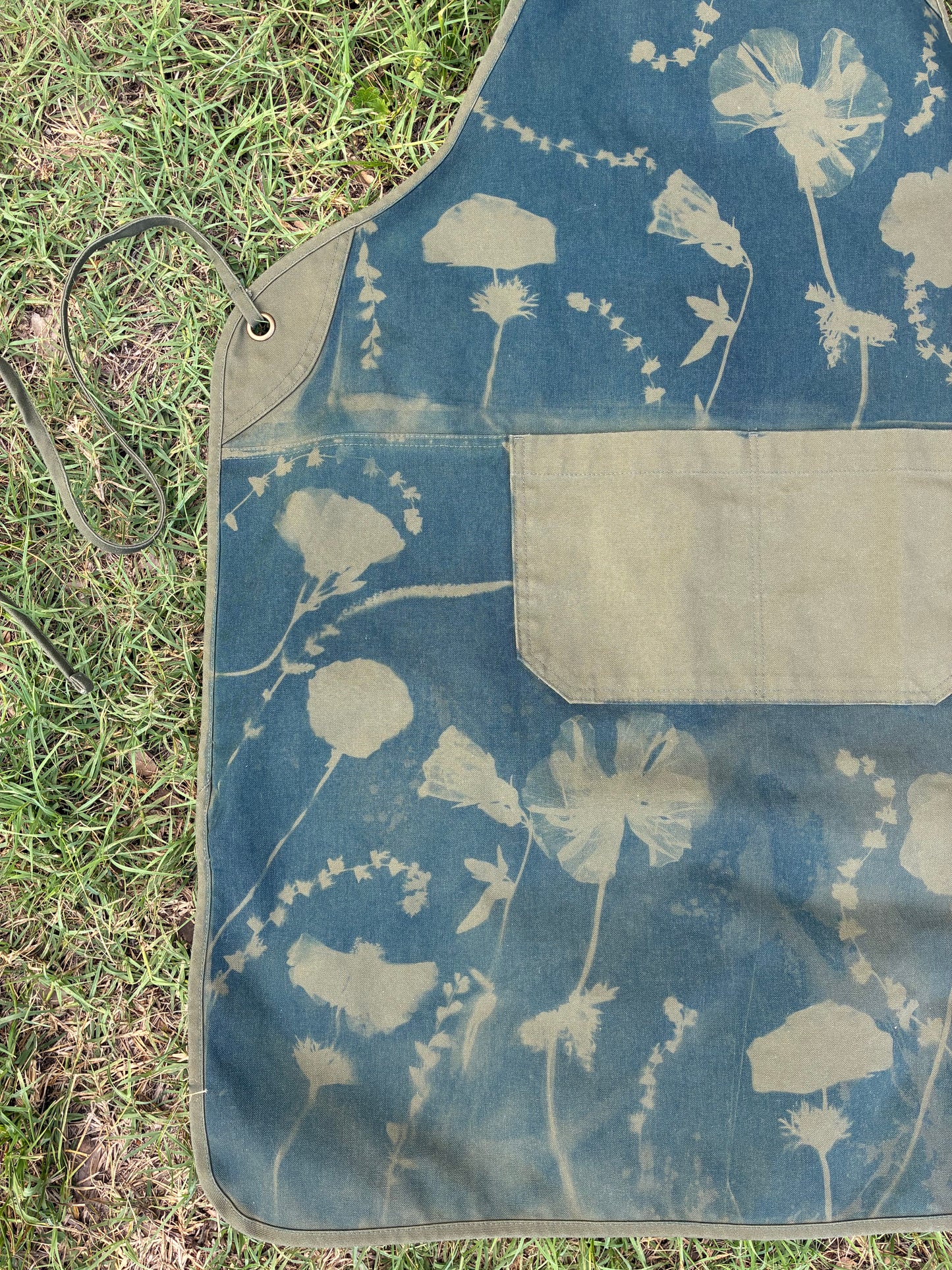 Olive Canvas Apron