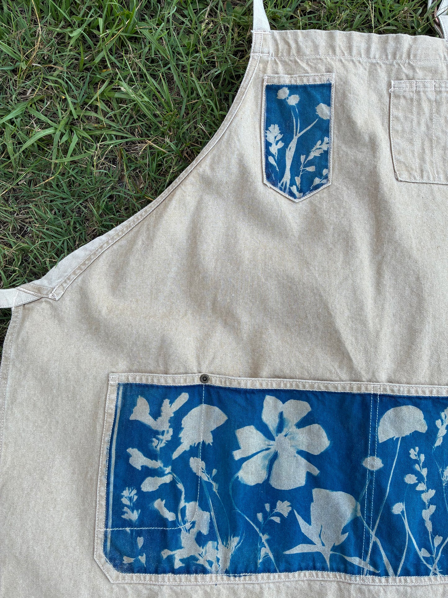 Austin Apron