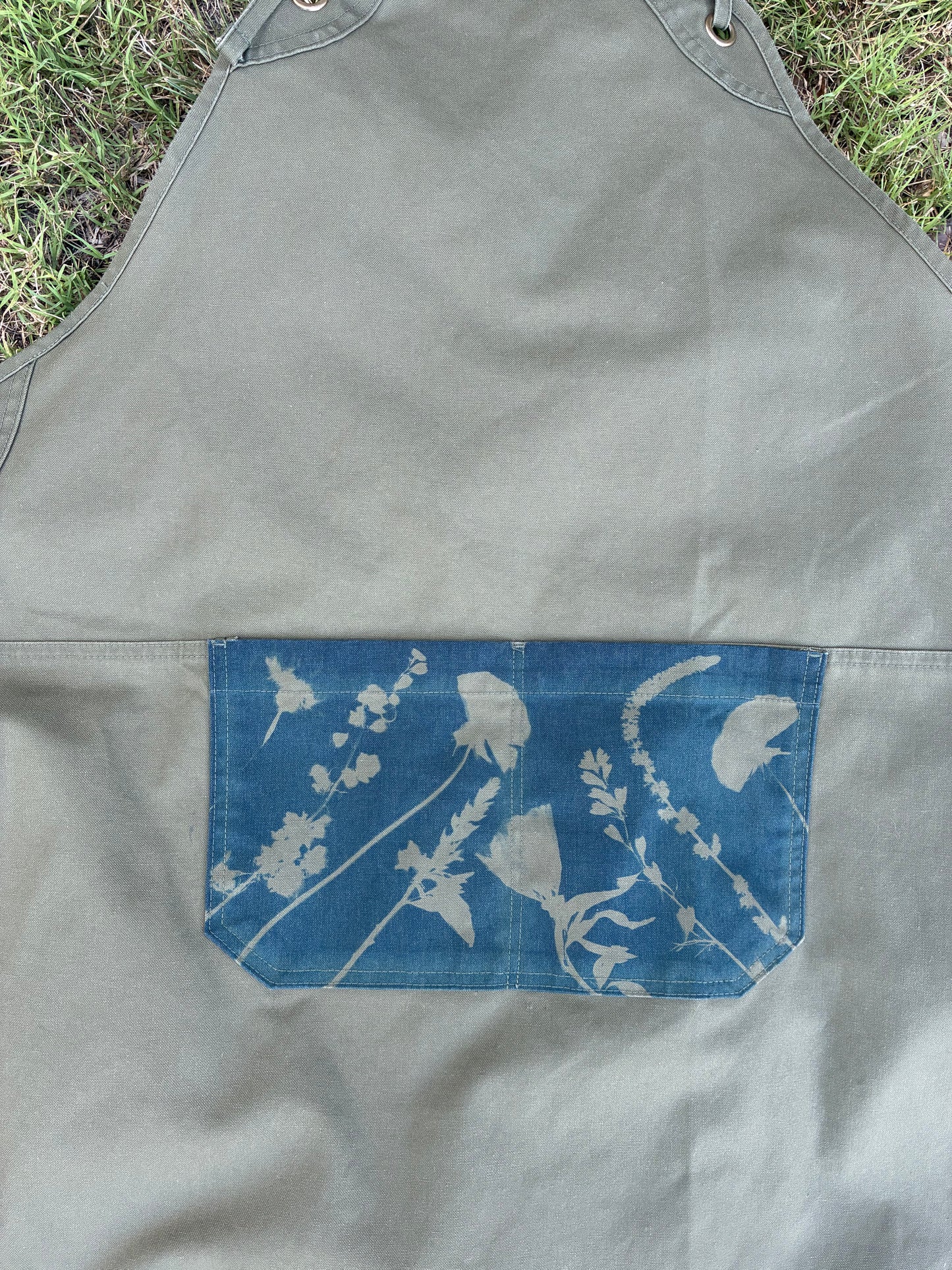 Olive Canvas Apron