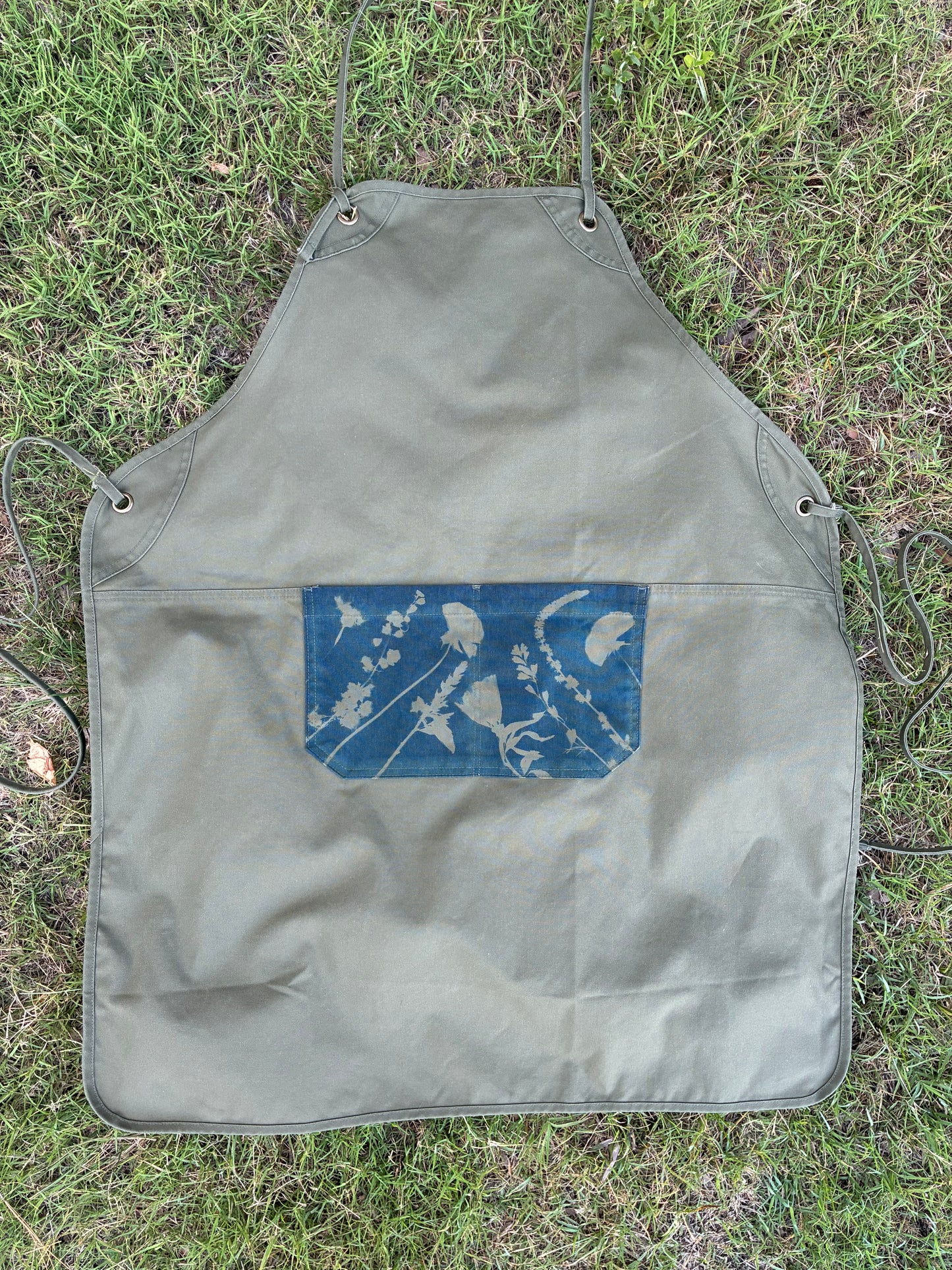 Olive Canvas Apron