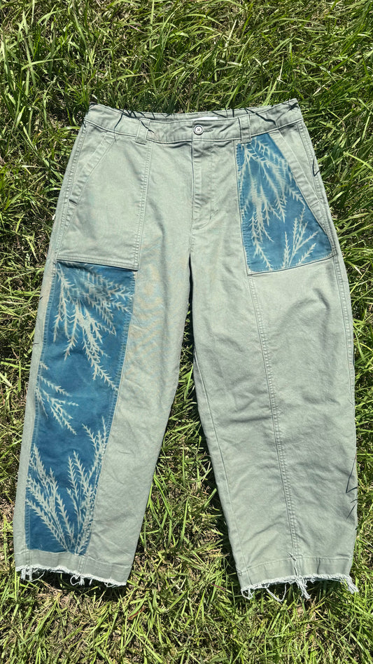 Old Navy Barrel Pants • 34