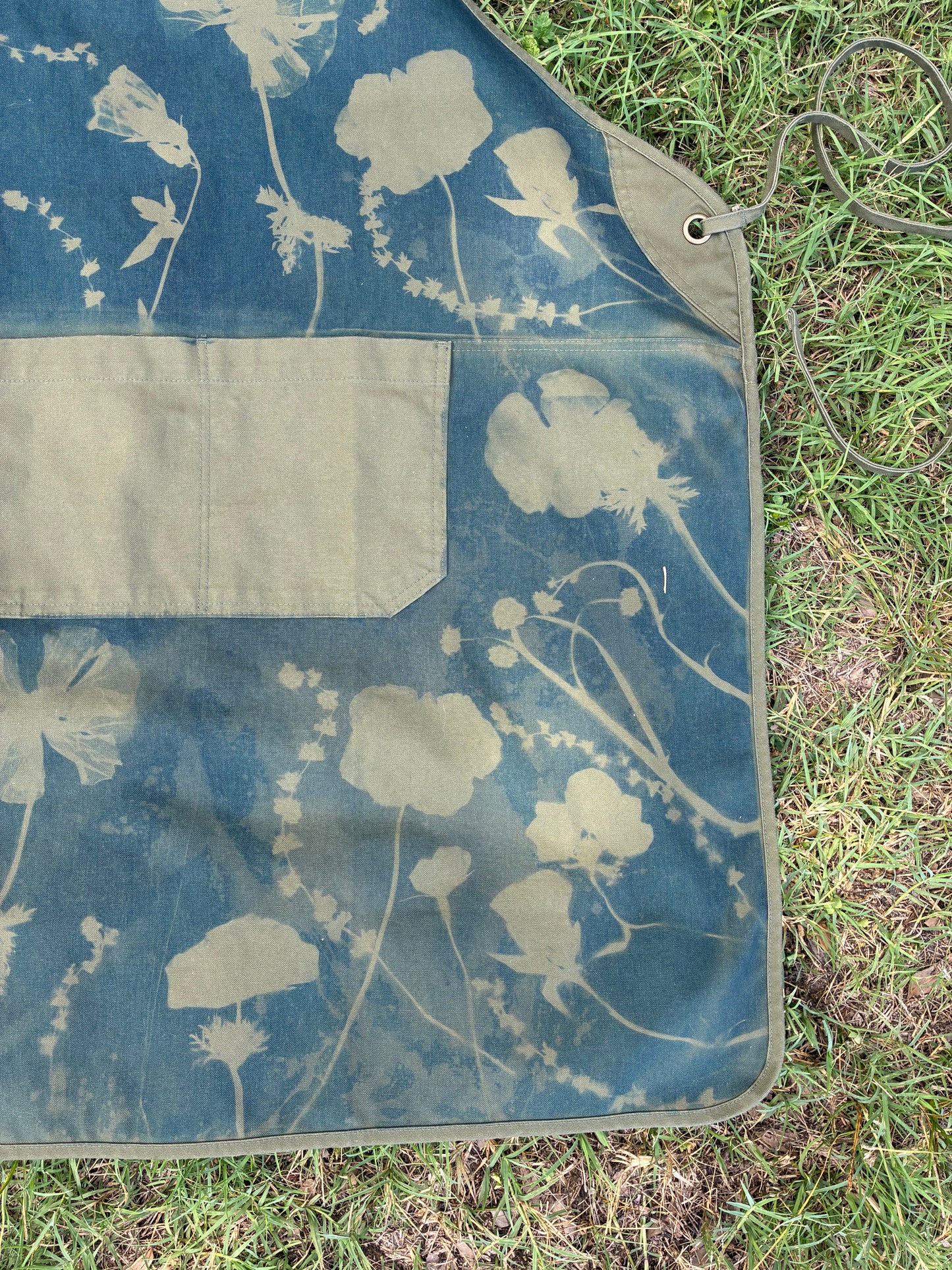 Olive Canvas Apron