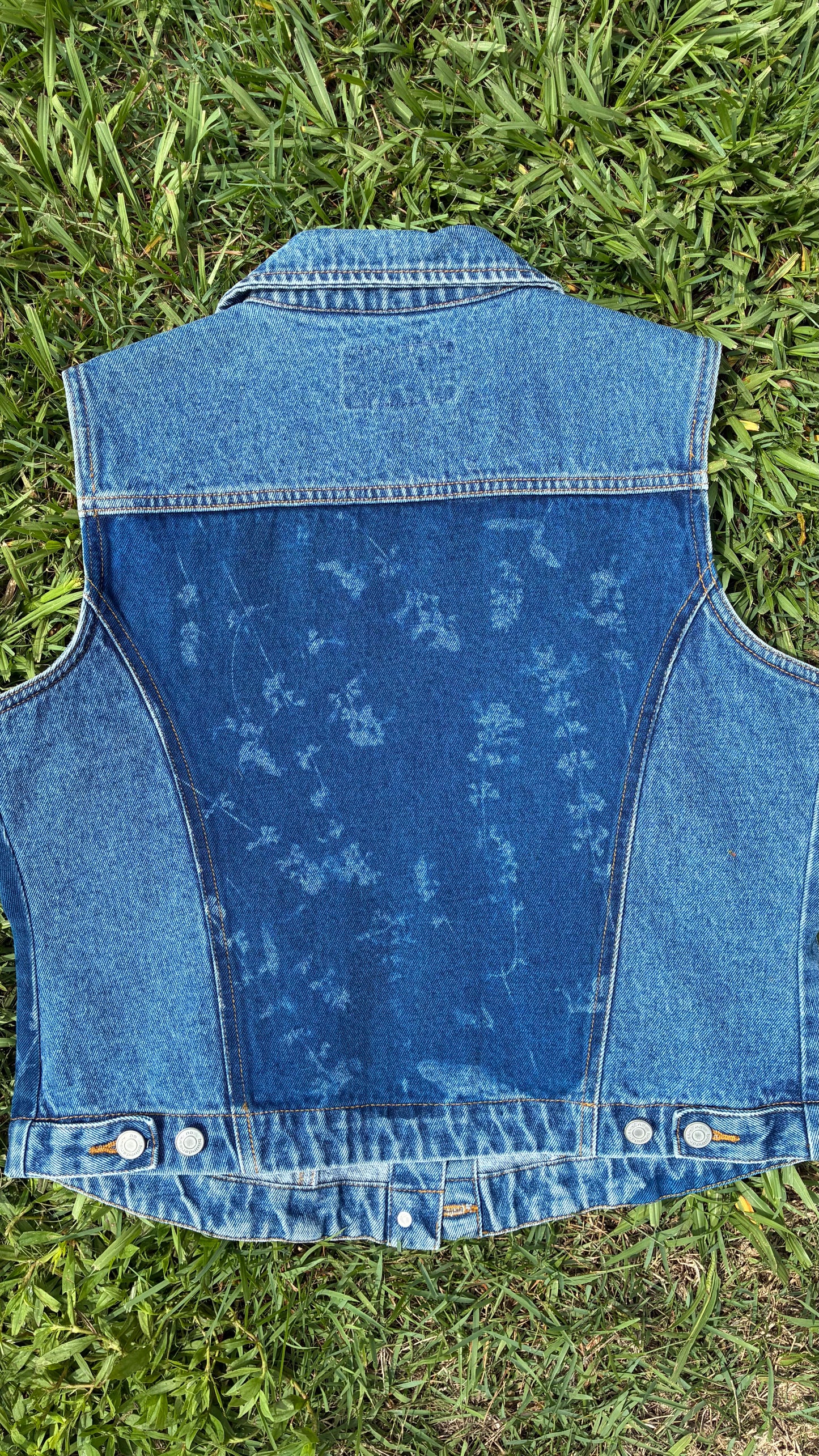 No Boundaries Vest • Jr XL