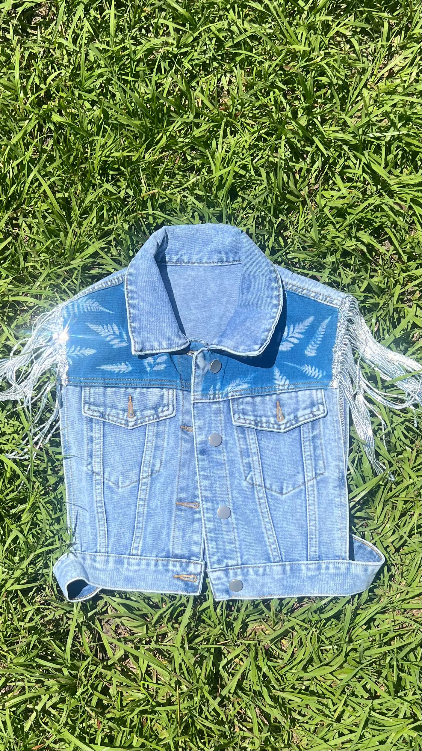 Sleeveless Jean Fringe Jacket • XS